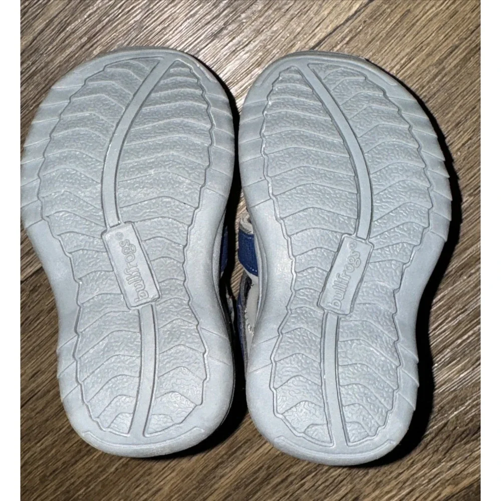 Bullfrogs Sandals Shoes Closed Toe Toddler Boys Gray Blue Sz 2 M Beach NWT